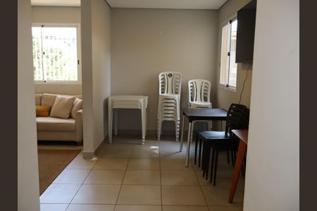 Apartamento para alugar com 44m², 2 quartos e sem vagaÁrea comum - Salão de festas
