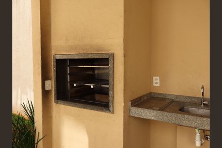 Apartamento para alugar com 44m², 2 quartos e sem vagaÁrea comum - Churrasqueira