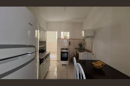 Casa para alugar com 50m², 2 quartos e sem vaga Casa para alugar com 50m², 2 quartos e sem vagaCozinha
