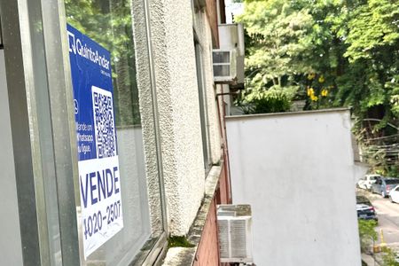 Apartamento para alugar com 100m², 3 quartos e 1 vaga Apartamento para alugar com 100m², 3 quartos e 1 vagaPlaca