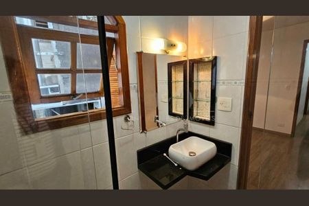 Casa à venda com 90m², 3 quartos e 2 vagas
