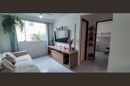Apartamento à venda com 56m², 2 quartos e 1 vaga