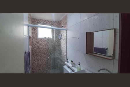 Apartamento à venda com 56m², 2 quartos e 1 vaga Apartamento à venda com 56m², 2 quartos e 1 vagaBanheiro