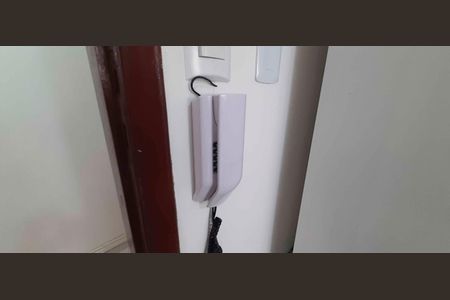 Apartamento à venda com 56m², 2 quartos e 1 vaga Apartamento à venda com 56m², 2 quartos e 1 vagaInterfone