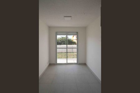 Sala de apartamento para alugar com 2 quartos, 44m² em Parque Sao Rafael, São Paulo