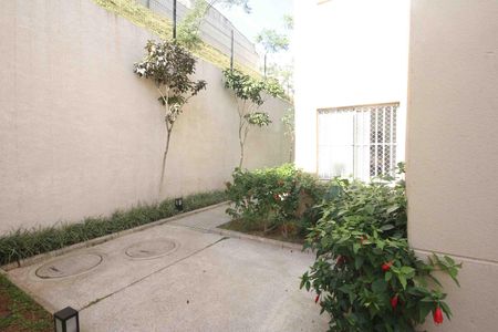 Apartamento para alugar com 44m², 2 quartos e sem vaga