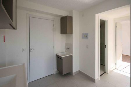 Apartamento para alugar com 44m², 2 quartos e sem vaga