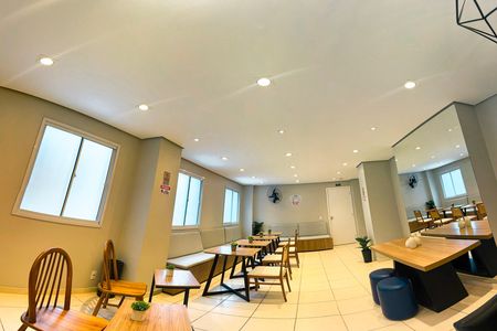 Apartamento à venda com 24m², 1 quarto e sem vaga Apartamento à venda com 24m², 1 quarto e sem vagaÁrea comum - Salão de festas