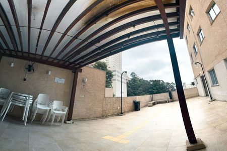 Apartamento à venda com 24m², 1 quarto e sem vaga Apartamento à venda com 24m², 1 quarto e sem vagaÁrea comum - Churrasqueira