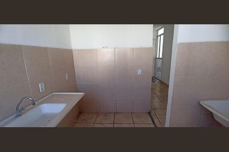 Cozinha de apartamento para alugar com 2 quartos, 60m² em Ipiranga, Nova Iguaçu