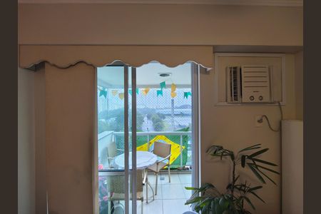 Apartamento à venda com 2 quartos, 70m² em Barra da Tijuca, Rio de Janeiro