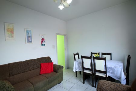 Sala de apartamento à venda com 2 quartos, 70m² em Penha, Rio de Janeiro