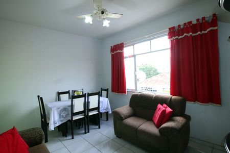 Apartamento à venda com 70m², 2 quartos e 1 vagaSala