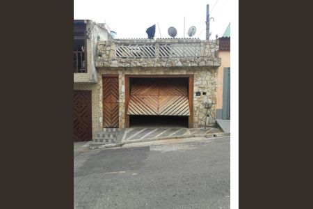 Casa à venda com 195m², 3 quartos e 2 vagas Casa à venda com 195m², 3 quartos e 2 vagasFoto 09