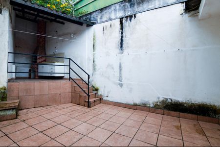 Quintal de casa à venda com 2 quartos, 160m² em Parque Santo Antonio, Guarulhos