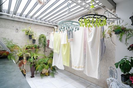 Casa à venda com 200m², 3 quartos e 4 vagasÁrea de serviço