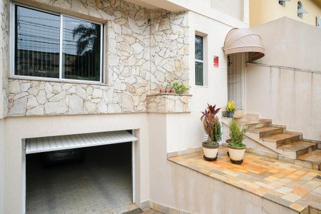 Casa à venda com 200m², 3 quartos e 4 vagasGaragem