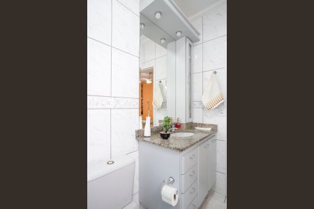 Casa à venda com 200m², 3 quartos e 4 vagasBanheiro da suíte