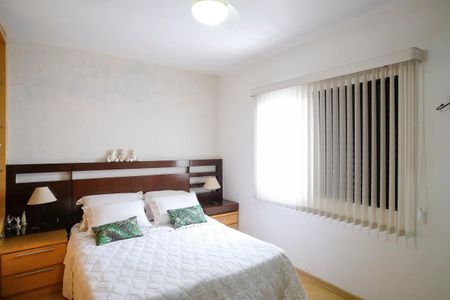 Casa à venda com 200m², 3 quartos e 4 vagasSuíte