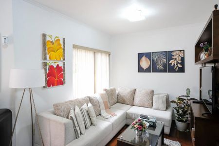 Casa à venda com 200m², 3 quartos e 4 vagasSala
