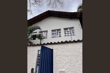 Casa à venda com 431m², 6 quartos e 4 vagas Casa à venda com 431m², 6 quartos e 4 vagasplaca instalada RMGS-81