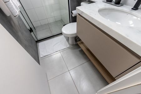 Studio para alugar com 30m², 1 quarto e sem vaga Studio para alugar com 30m², 1 quarto e sem vagaBanheiro