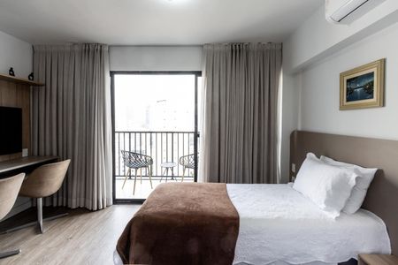 Quarto de kitnet/studio para alugar com 1 quarto, 30m² em Água Branca, São Paulo