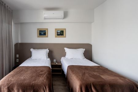Studio para alugar com 30m², 1 quarto e sem vaga Studio para alugar com 30m², 1 quarto e sem vagaQuarto