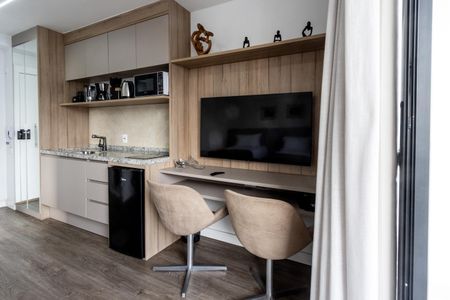 Studio para alugar com 30m², 1 quarto e sem vaga Studio para alugar com 30m², 1 quarto e sem vagaSala