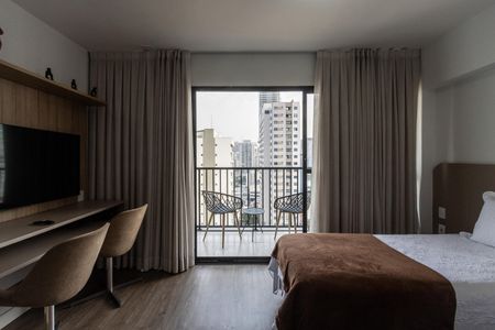Studio para alugar com 30m², 1 quarto e sem vaga Studio para alugar com 30m², 1 quarto e sem vagaVaranda