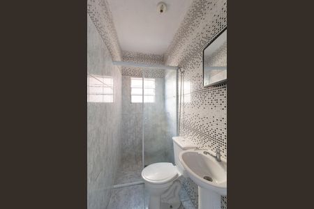 Casa para alugar com 100m², 2 quartos e 1 vaga Casa para alugar com 100m², 2 quartos e 1 vagaBanheiro