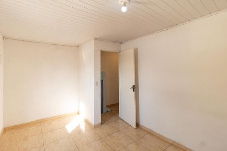 Quarto 1 de casa para alugar com 2 quartos, 100m² em Km 18, Osasco