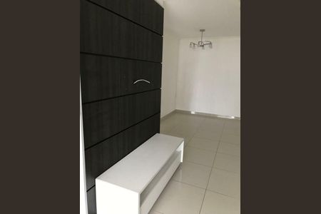 Apartamento à venda com 76m², 2 quartos e 1 vaga