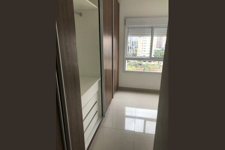 Apartamento à venda com 76m², 2 quartos e 1 vaga