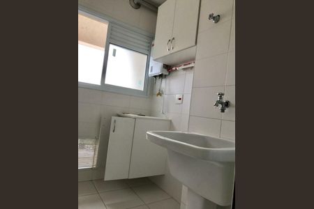 Apartamento à venda com 76m², 2 quartos e 1 vaga