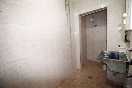 Apartamento para alugar com 70m², 3 quartos e 1 vagaÁrea de Serviço