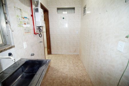Apartamento para alugar com 70m², 3 quartos e 1 vagaÁrea de Serviço