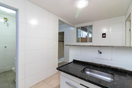 Casa para alugar com 40m², 1 quarto e sem vaga Casa para alugar com 40m², 1 quarto e sem vagaCozinha