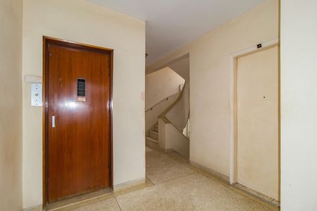 Apartamento à venda com 45m², 1 quarto e sem vaga Apartamento à venda com 45m², 1 quarto e sem vagaÁrea comum