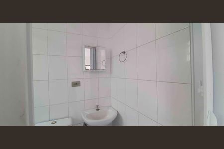 Casa para alugar com 55m², 1 quarto e sem vaga Casa para alugar com 55m², 1 quarto e sem vagaBanheiro