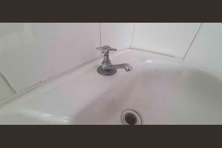 Casa para alugar com 55m², 1 quarto e sem vaga Casa para alugar com 55m², 1 quarto e sem vagaBanheiro