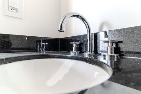 Apartamento para alugar com 42m², 2 quartos e sem vaga Apartamento para alugar com 42m², 2 quartos e sem vagaBanheiro