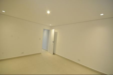 Casa à venda com 180m², 4 quartos e 2 vagasQuarto Suíte