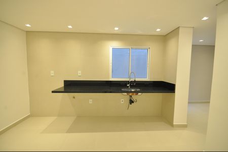 Casa à venda com 180m², 4 quartos e 2 vagasCozinha