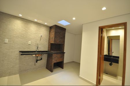 Casa à venda com 180m², 4 quartos e 2 vagasChurrasqueira