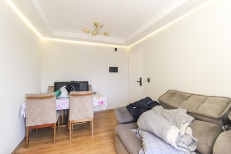 Sala de apartamento à venda com 2 quartos, 48m² em Cidade Líder, São Paulo