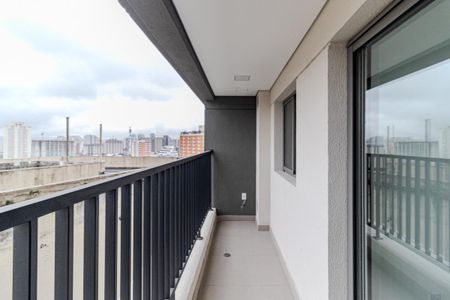 Apartamento à venda com 30m², 1 quarto e sem vaga Apartamento à venda com 30m², 1 quarto e sem vagaVaranda