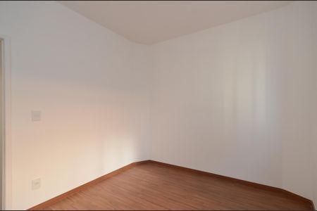 Apartamento para alugar com 110m², 3 quartos e 1 vaga Apartamento para alugar com 110m², 3 quartos e 1 vagaQuarto 2