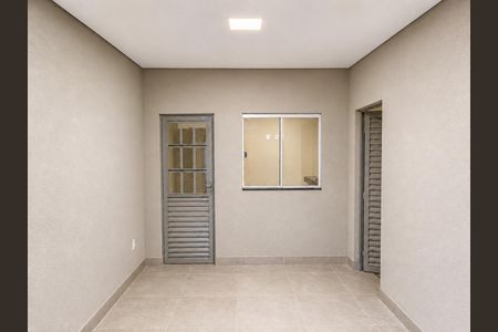 Sala de casa para alugar com 2 quartos, 57m² em Setor Progresso, Goiânia