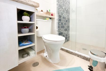 Apartamento à venda com 56m², 2 quartos e 1 vagaBanheiro Social